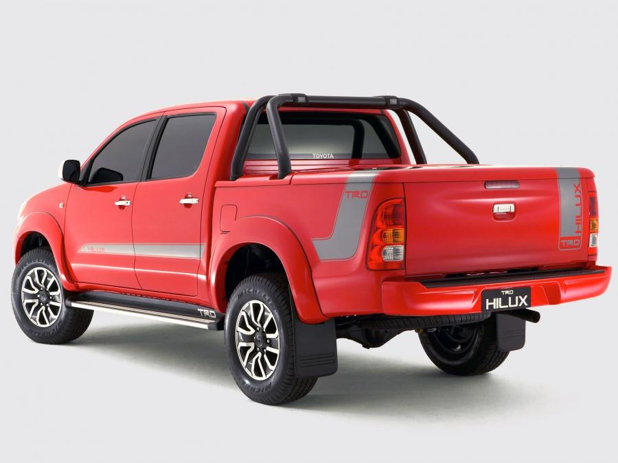  Toyota Hilux by TRD 2008 года  (фото 9 из 17)